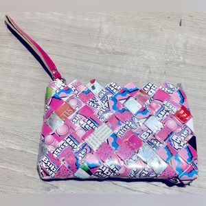 💥5/$10💥Nahui Ollin Bubble Yum Wristlet